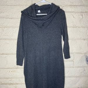 Old Navy Maternity Dress size M